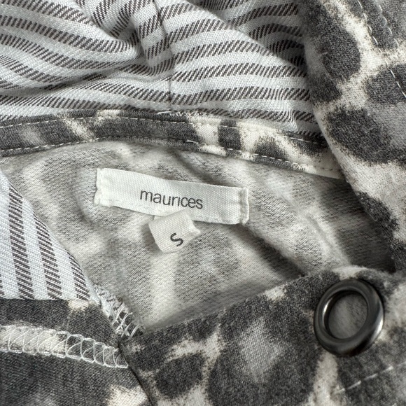 Maurice’s Gray Leopard Print Hoodie - Picture 4 of 4